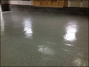 Deluxe Floor Coating System w/Oil-Grip 88 Primer After