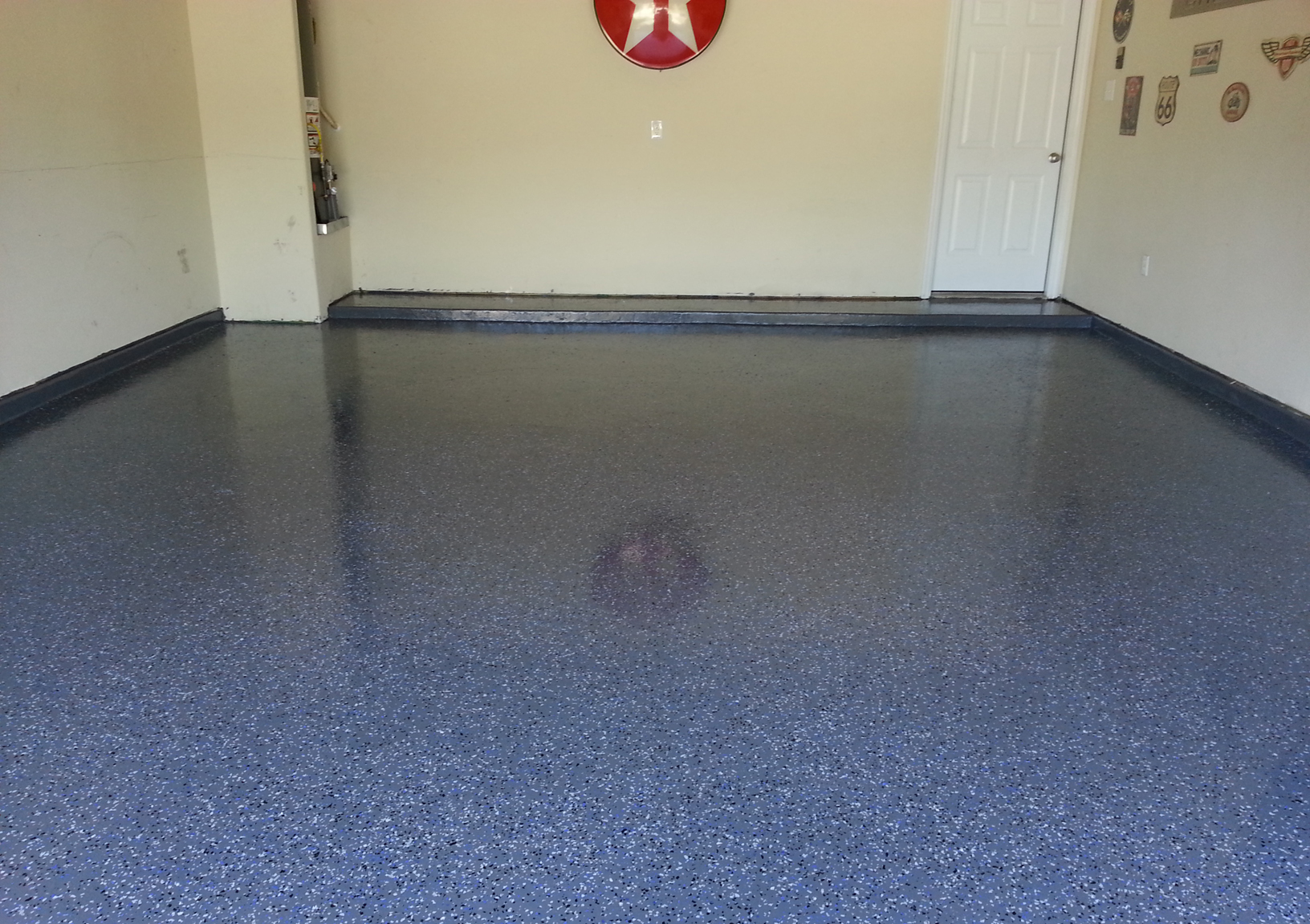 13 Garage Floor Epoxy Colors You Weren't Expecting To Look So Great!